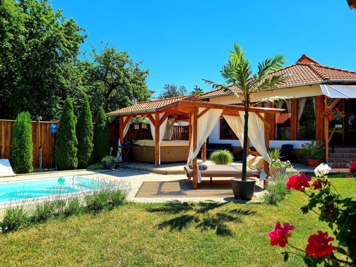 Eden Teljes Haz Hotel อักเทเลค ภายนอก รูปภาพ